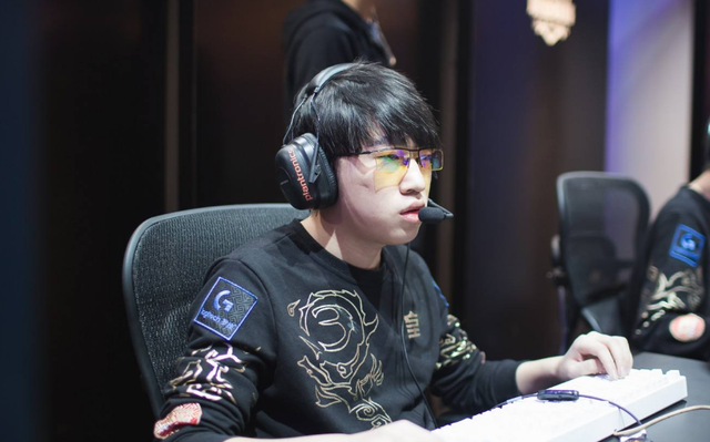 超中下游球 超中下游球